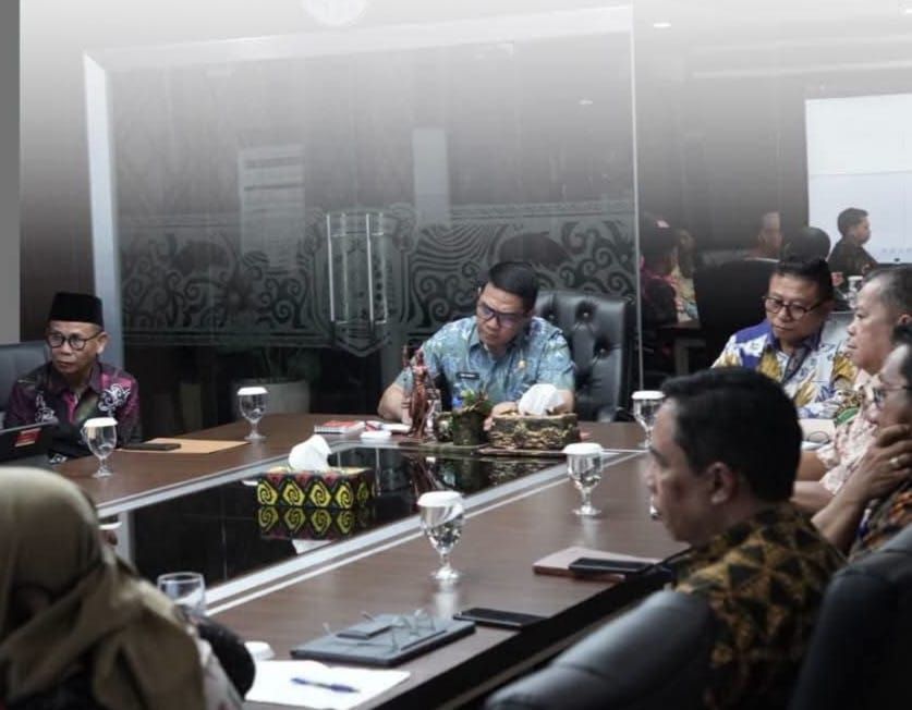 Pemkot Samarinda Jajaki Skema PJU Multiyears untuk Percepat Program Samarinda Terang, Tawarkan Lampu LED dan IoT