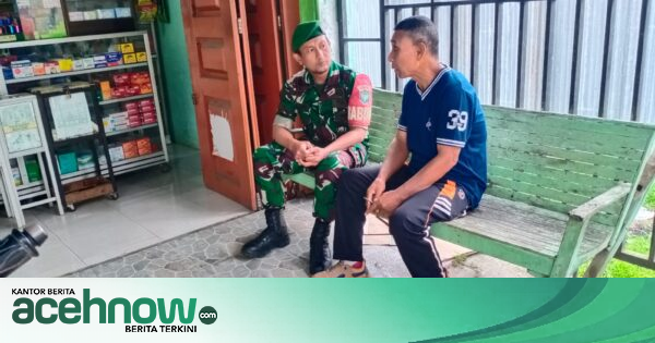 Babinsa Koramil 03/Pegasing Ngopi Bareng Warga Simpang Kelaping, Bahas Keamanan Kampung hingga Kondisi Lingkungan