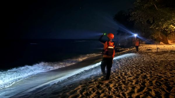 Pantai Tuturuga Kombi Minahasa Digulung Ombak Besar, 2 Remaja Tomohon Meninggal dan 1 Masih Hilang