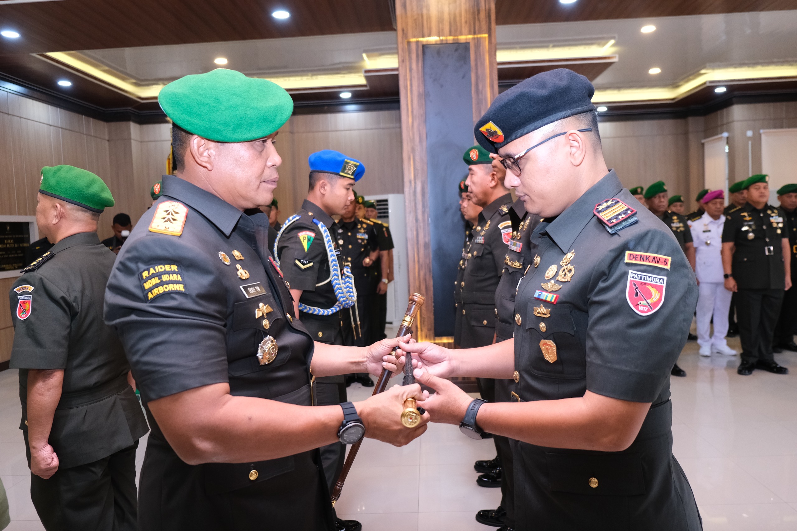 Pangdam XV/Pattimura Mayjen TNI Dody Triwinarto Rotasi Sejumlah Pejabat Utama, Ini Daftar Lengkap Jabatan yang Berganti