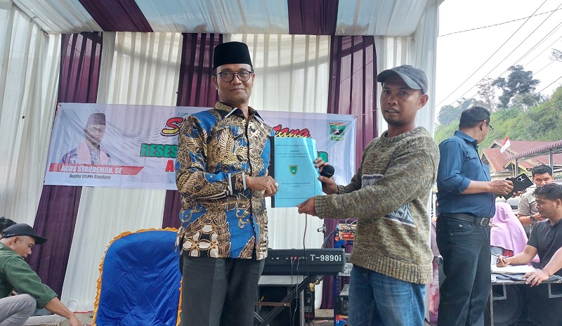 Reses di Aie Dingin, Warga Minta Agus Syahdeman Kawal Pemekaran Nagari Sungai Gando hingga Pembangunan Kantor Wali Nagari