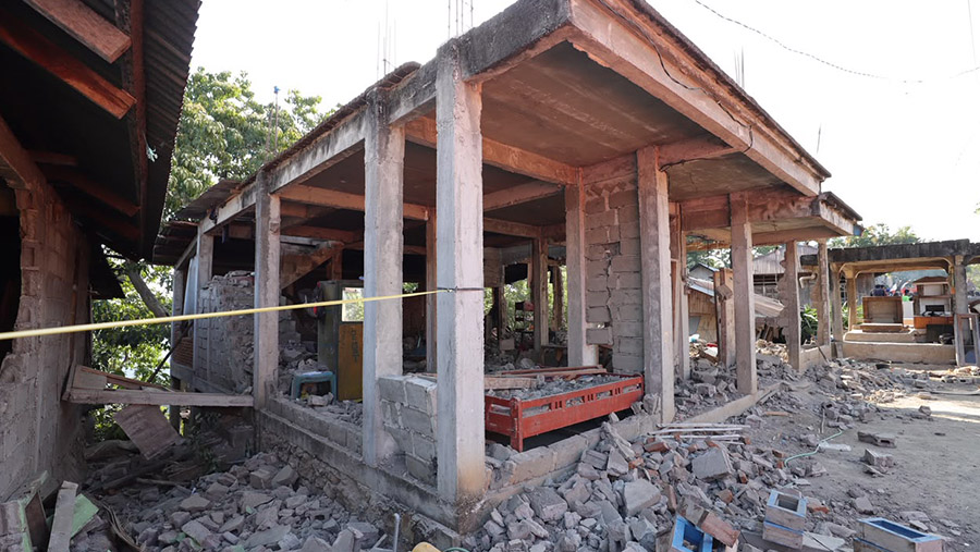 Gempa M 7,7 Guncang NTT: 87 Orang Meninggal Dunia, 150 Ribu Warga Mengungsi di 7 Kabupaten