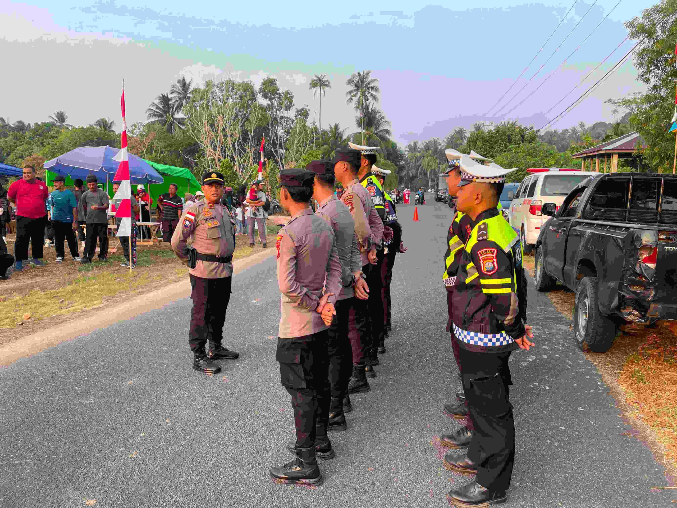 HUT ke-19 Ranai Darat: 2 Ekor Sapi Jadi Doorprize Utama, Polsek Bunguran Timur dan Satlantas Terjun Amankan Ribuan Warga