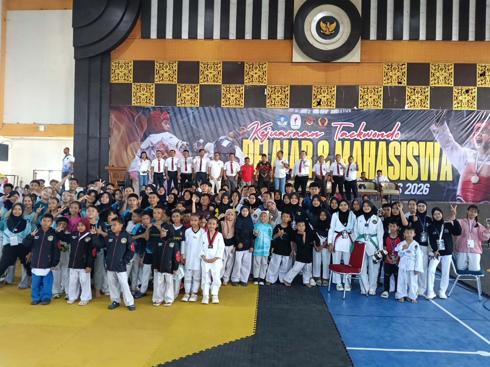 Open Kejuaraan Taekwondo Pelajar dan Mahasiswa di Padang Resmi Dibuka, Ribuan Atlet Berebut Tiket Porprov 2026