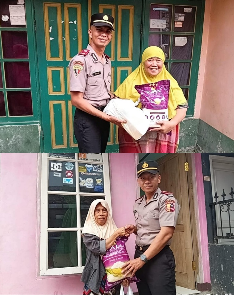 Dua Siswa SIP Angkatan 56 Polda Sumbar Bagikan Sembako ke Warga Sukabumi, Pererat Silaturahmi Calon Perwira dengan Masyarakat