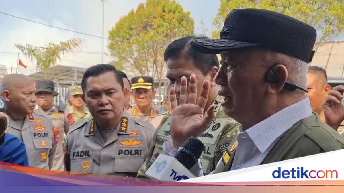 Gubernur Kalsel Tinjau Karhutla di Banjarbaru, Nilai Kondisi Tak Parah meski Warga Keluhkan Asap Tebal