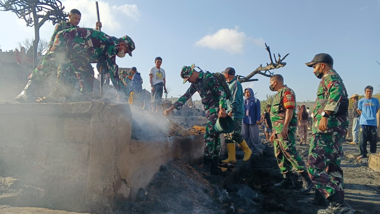 89 Rumah Adat Sade dan 30 Rumah Warga Hangus Terbakar di Lombok Tengah, Penyebab Masih Diselidiki Polisi