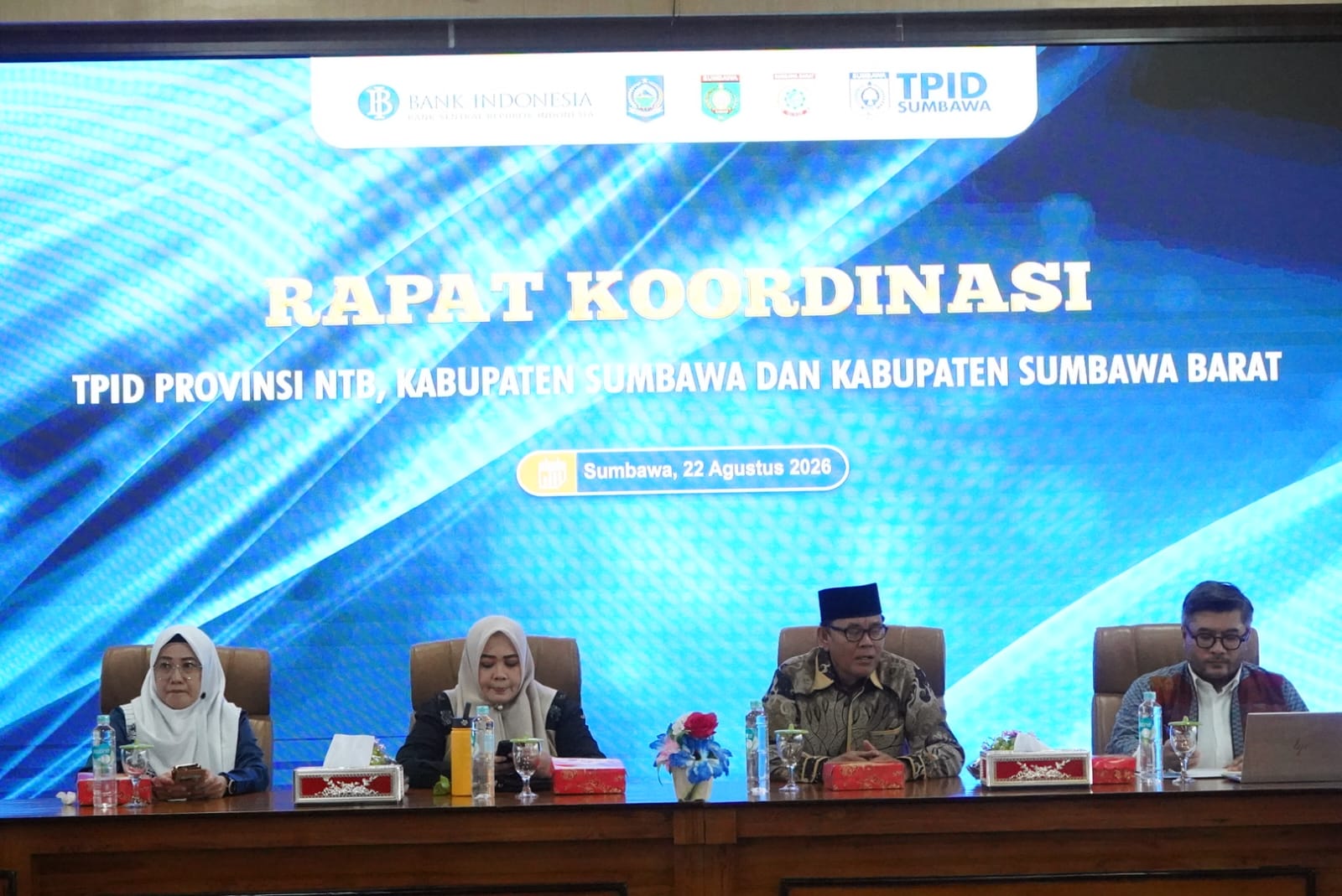 Inflasi Sumbawa Turun ke 2,50 Persen, Bupati Jarot Instruksikan TPID Antisipasi Lonjakan Harga Jelang Hari Besar