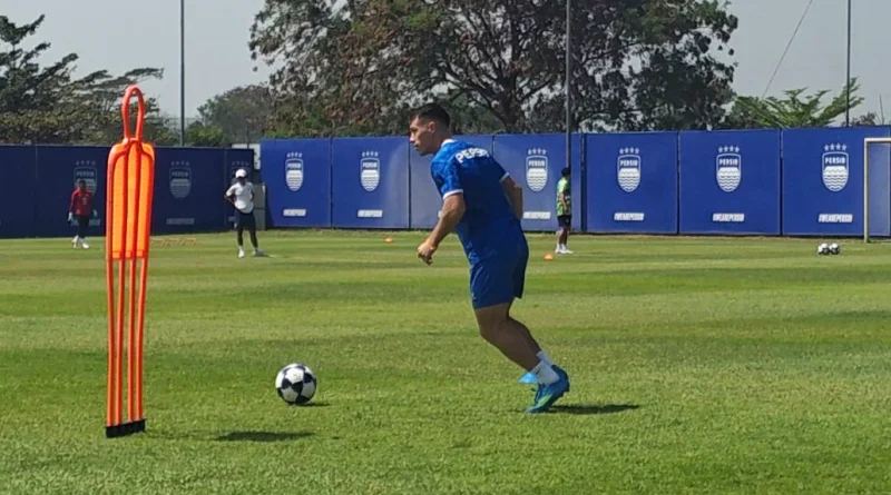 PERSIB Bandung Kebut Persiapan Delapan Hari Menuju Play-off ACL Two, Febri dan Notsuda Jalani Program Pemulihan Khusus