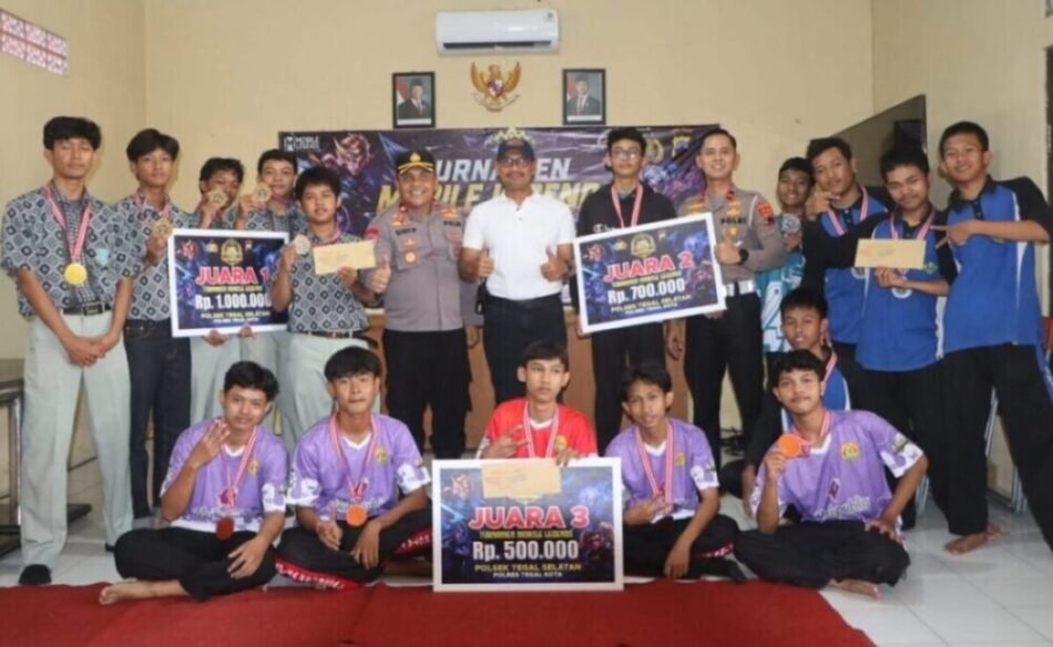 Turnamen MLBB Polsek Tegal Selatan: Pelajar Adu Skill, Bukan Tawuran