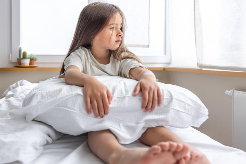 Anak 5 Tahun Masih Ngompol? 4 Cara Mengatasinya dari Dokter Urologi