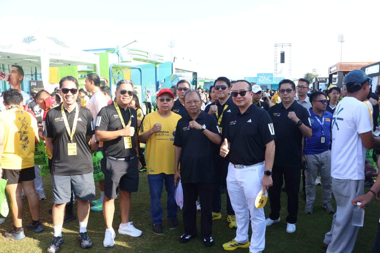 Gubernur Bali Wayan Koster Tinjau Langsung Maybank Marathon 2026 di Gianyar, Target Perputaran Ekonomi Capai Rp 300 Miliar