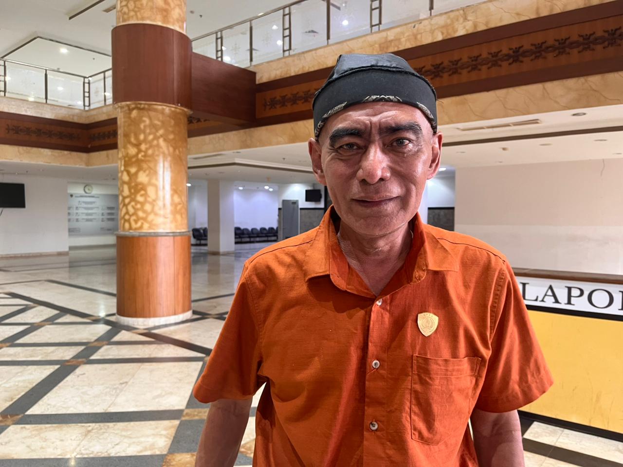 Anggota DPRD Maluku Zain Latukaisupy Dukung Polda Kosongkan Tambang Cinnabar di SBB Usai Konflik Gunung Sinabar