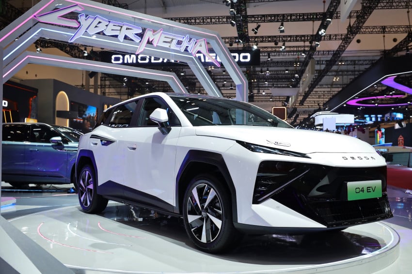 Review Omoda O4: EV Rp400 Jutaan Berlabel AI, Seberapa Jauh Janji Itu Terbukti di Jalan?