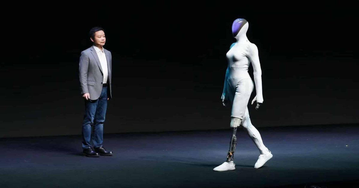 XPeng Robotics Kantongi Rp 14,4 Triliun untuk Produksi Massal Robot IRON, Target 2026