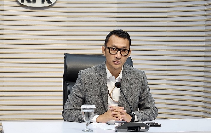 KPK Jadwal Ulang Pemeriksaan Stafsus Raja Juli, Selisih Amplop SGD 2.000 Masih Didalami