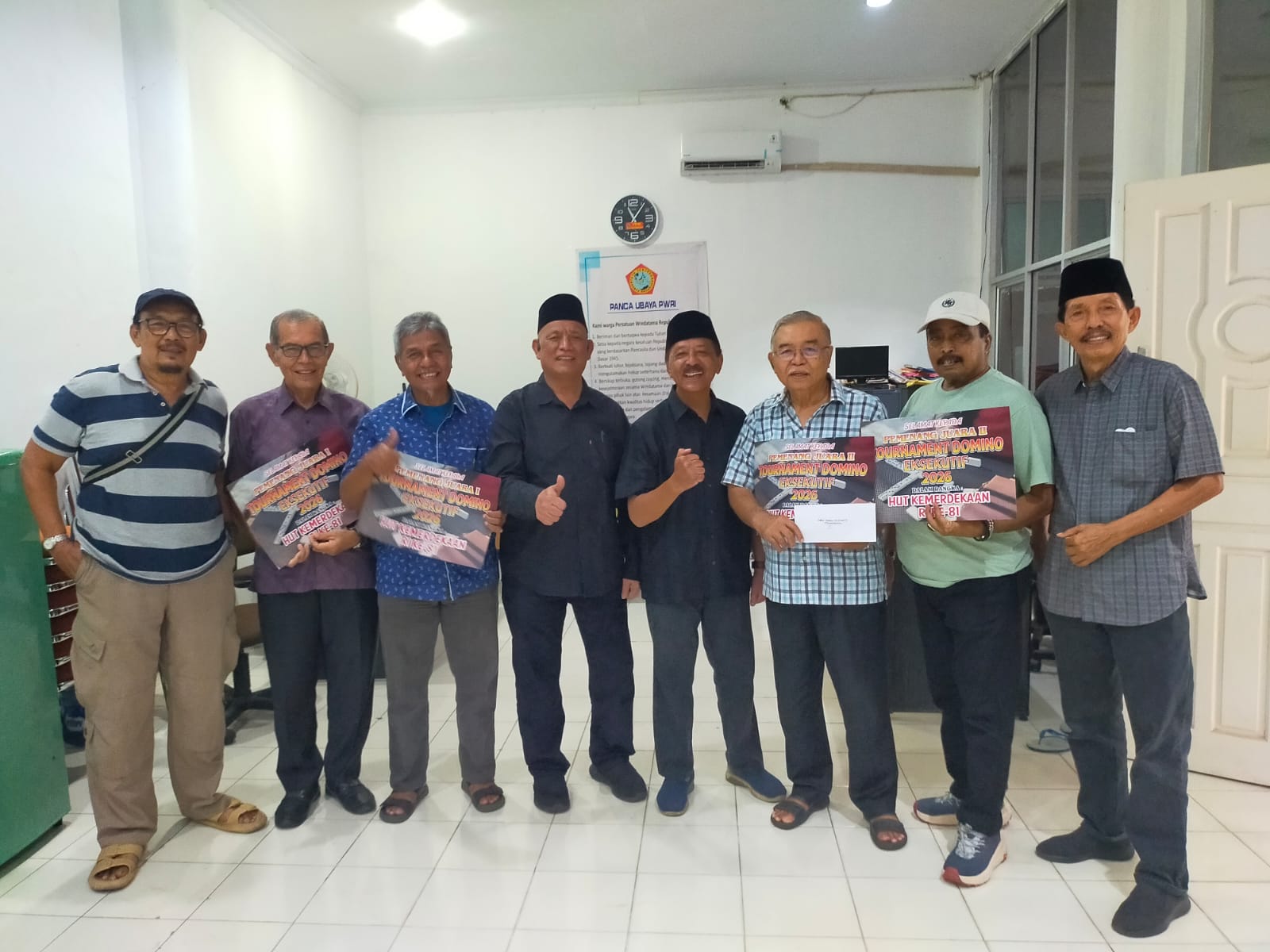 PWRI Sumbar Tutup Turnamen Domino HUT RI ke-81, Pasangan Zulnadi-Azharnuri Borong Dua Gelar Juara