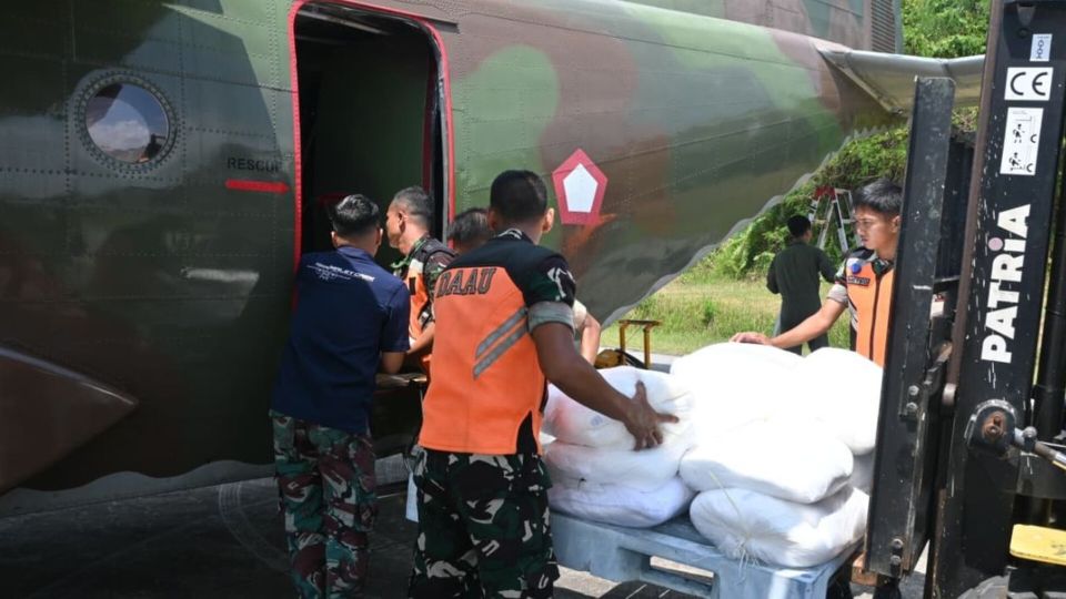 Operasi Modifikasi Cuaca di IKN Hari Kedua: Pesawat Casa TNI AU Sebar 1,6 Ton Garam, Target Bendungan Sepaku Semoi