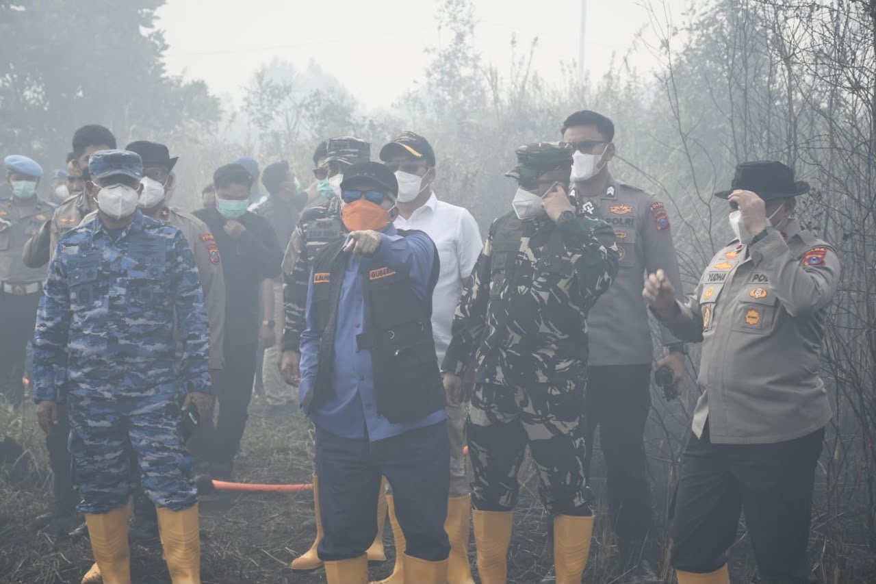 Forkopimda Kalsel Turun ke Banjarbaru Tinjau Posko Karhutla Tegal Arum, Ini Arahan Gubernur Muhidin