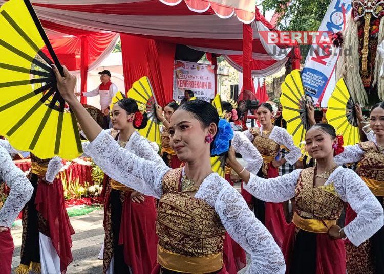 Karnaval Pembangunan HUT RI ke-81 di Grobogan Diikuti Ribuan Peserta, Bupati Sebut Kualitas Lebih Baik Meski Digelar Sehari
