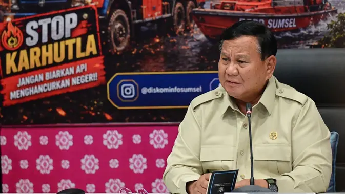 Prabowo Tinjau Karhutla Jambi-Lampung via Video, Janji Kirim Motor ke 81 Pos