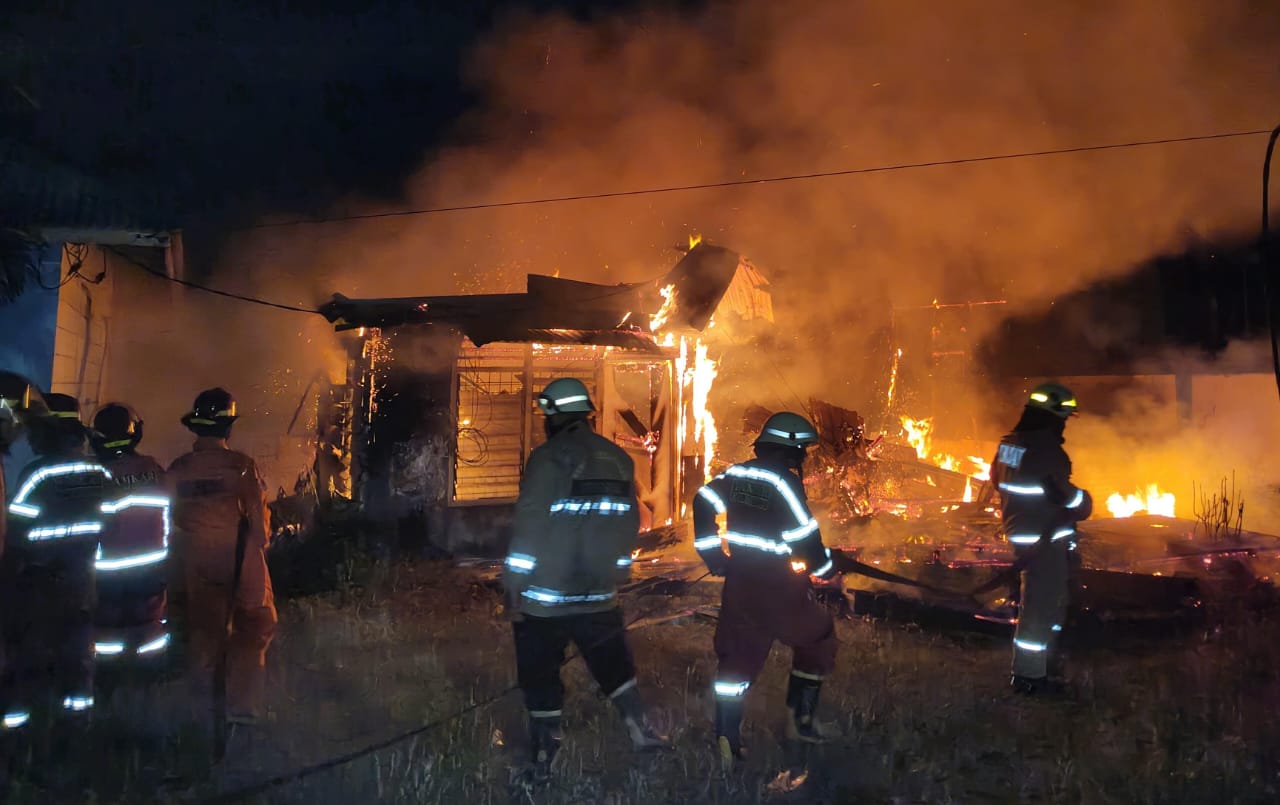 Kantor PT Satwa Kurnia Utama di Kota Bengkulu Terbakar, 2 Unit Sepeda Motor Hangus dan Mesin Air Tak Bisa Dipakai
