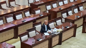 Calon Bos OJK Sarjito: Bursa Mineral RI Harus Jadi Pasar Terpercaya