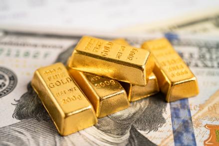 Harga Emas Tembus USD4.602 per Troy Ons, Tertinggi dalam Tiga Bulan