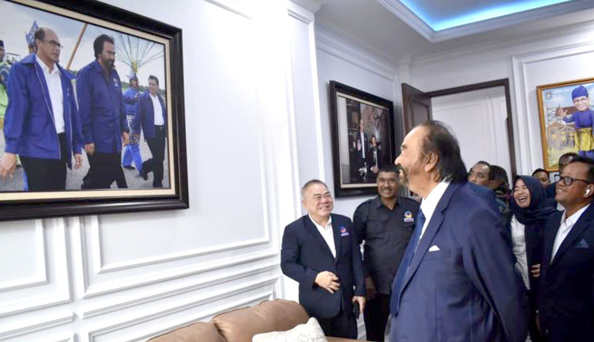 Surya Paloh Tunda Peresmian Kantor NasDem Kalbar di Pontianak karena Kabut Asap Karhutla