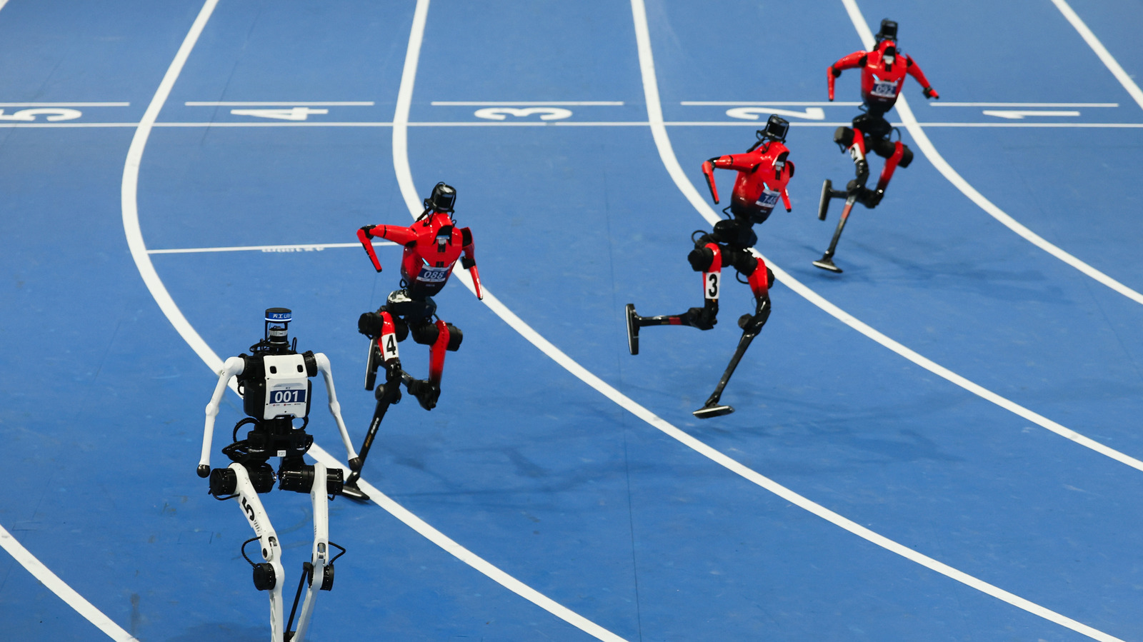Robot Humanoid Tiangong Ultra Pecahkan Rekor Lari 100 Meter Usain Bolt