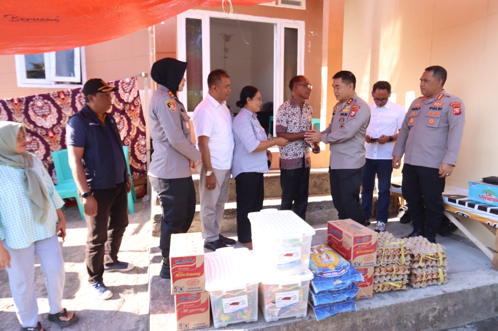 Kapolda Maluku Utara Temui Nelayan Batang Dua yang Selamat Setelah 26 Hari Terombang-ambing di Samudra Pasifik