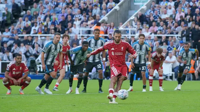 Liverpool Nyaris Kalah dari Newcastle, Iraola Punya Pekerjaan Rumah di Lini Belakang