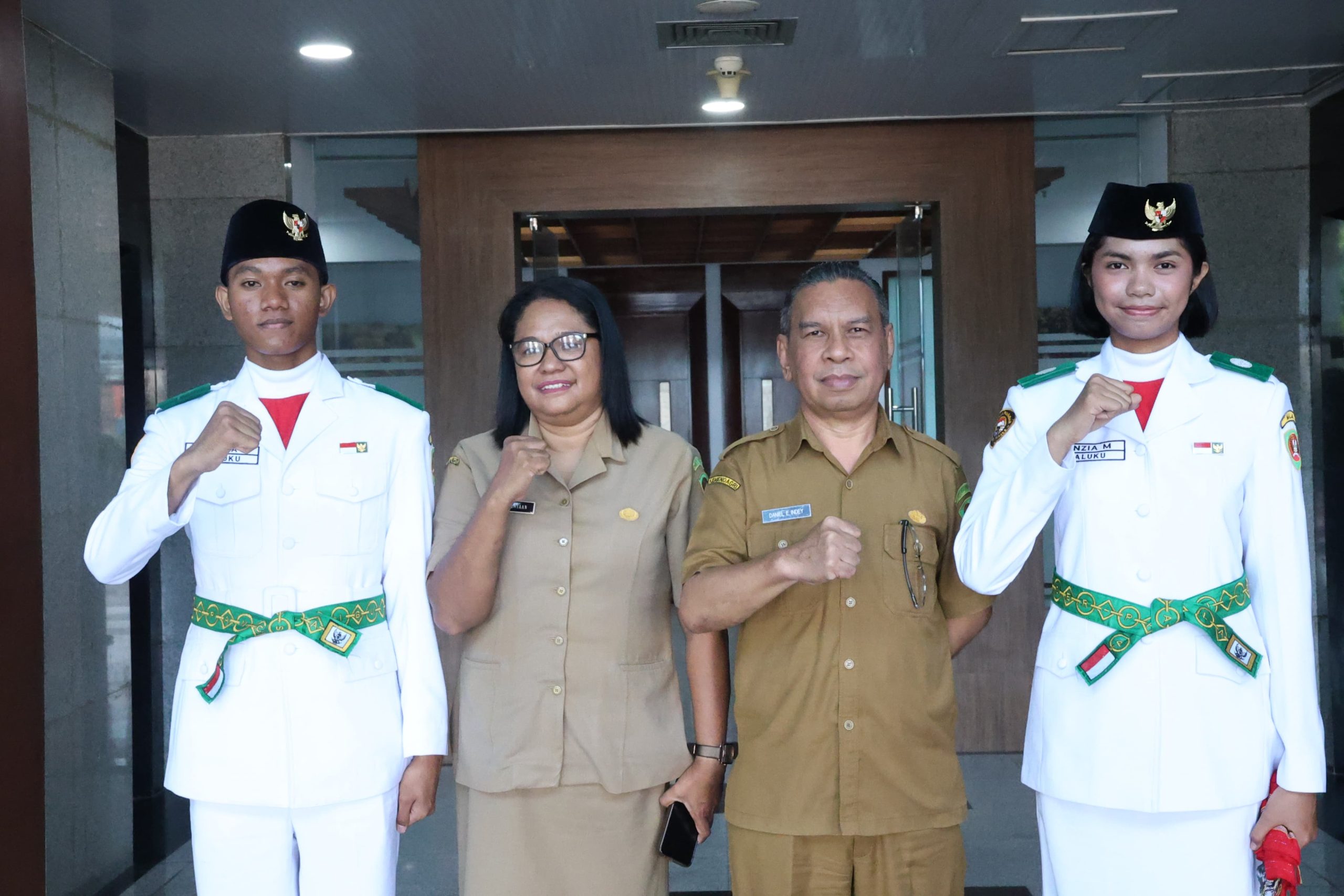 Dua Paskibraka Nasional Asal Maluku Kembali ke Ambon, Kesbangpol Ajak Pelajar 11 Kabupaten Ikut Seleksi 2027