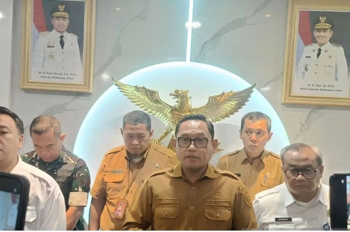 Wagub Kaltim Sebut 200 Titik Api Karhutla Masih Terkendali, Status Siaga Bencana Belum Naik ke Darurat