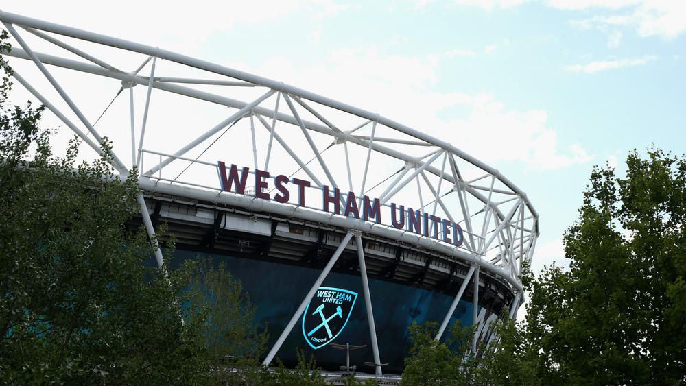 West Ham Gagal Rekrut Jacques Ekomie, Bek Incaran Direbut Wrexham di Menit Akhir