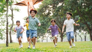 Anak Ikut Membentuk Budaya, Studi Durham University Ungkap Peran Besar Si Kecil