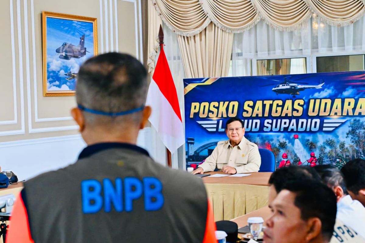 Prabowo Tinjau Langsung Titik Api di Kalimantan Barat, BNPB Catat 198 Hotspot Keyakinan Tinggi