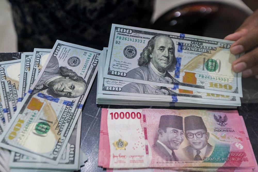 Rupiah Menguat Tipis ke Rp17.693, Cek Kurs Dolar AS di BCA, BRI, Mandiri, dan BNI Hari Ini