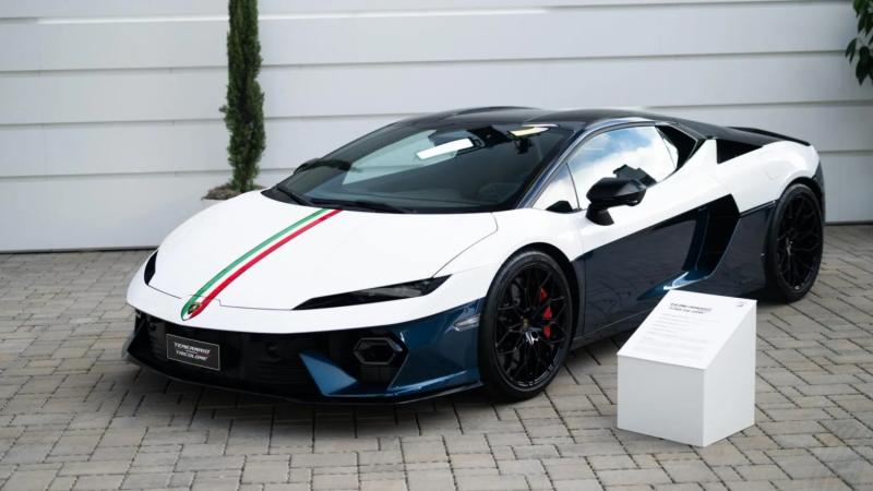 Lamborghini Temerario Tricolore Meluncur, V8 Hybrid 907 HP Warisan Gallardo 2011