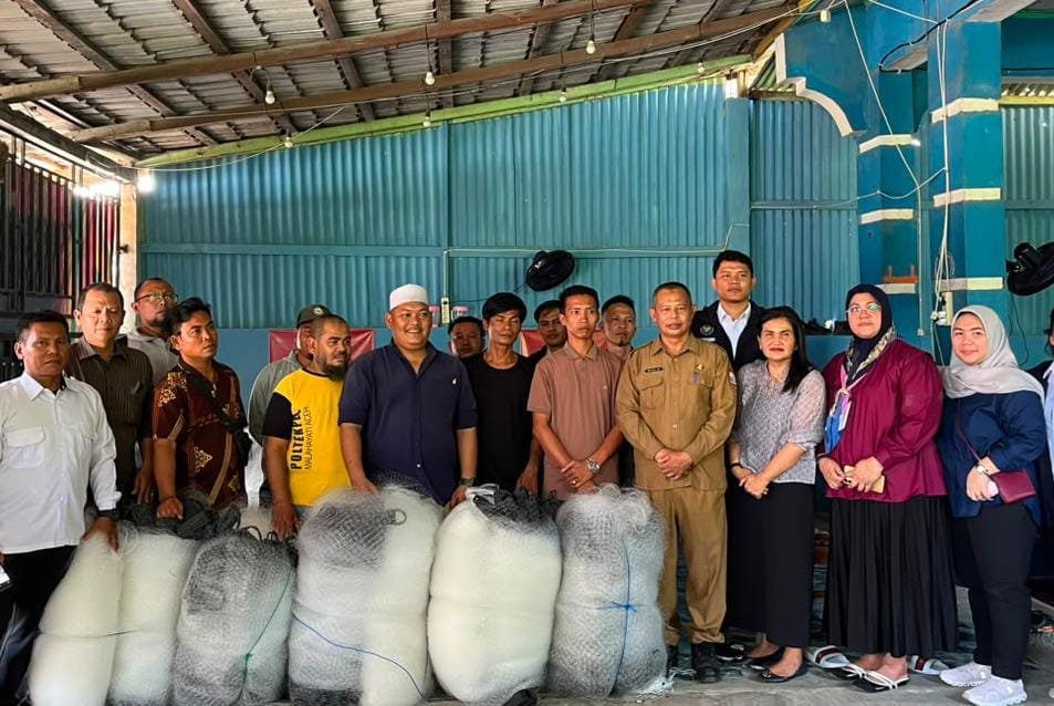 Pemprov Sumatera Utara Salurkan 292 Unit Jaring Insang ke Nelayan Tanjungbalai, Bagian Program Strategis Gubernur