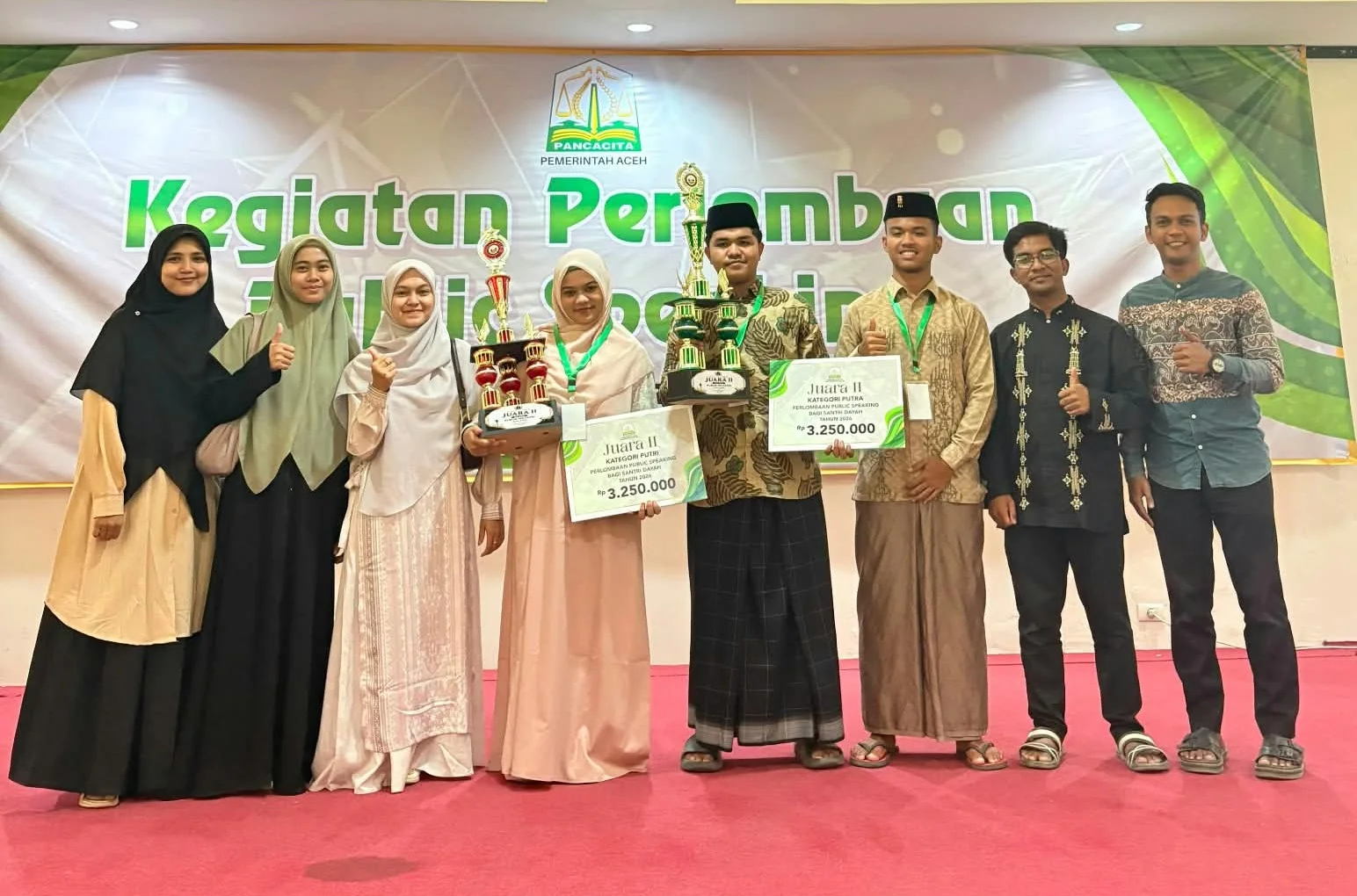 Dua Santri Dayah Insan Qurani Aceh Besar Raih Juara II Public Speaking Tingkat MA Se-Aceh, Nilai Hanya Terpaut 0,8 Poin