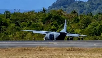Pesawat Cassa Diduga Milik TNI AL Tergelincir di Runway Bandara Hasanuddin