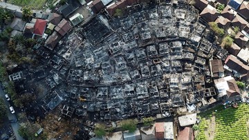 129 Rumah Adat di Desa Sade NTB Ludes Terbakar, Pemerintah Siapkan Skema Rekonstruksi dan Rehabilitasi UMKM