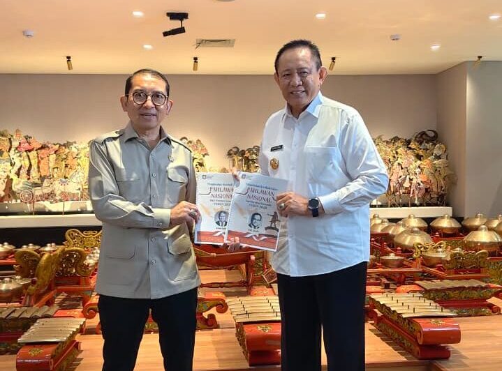 Gubernur Gorontalo Serahkan Berkas Usulan HB Jassin dan Aloei Saboe ke Menbud Fadli Zon untuk Gelar Pahlawan Nasional