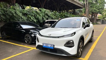 Parkir Paralel Mobil Listrik: Changan Pastikan Aki Aman Tanpa Batas Waktu