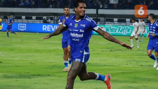Persib Bandung Perkenalkan 32 Pemain Musim 2026/2027, Ramon Tanque Dipinjamkan