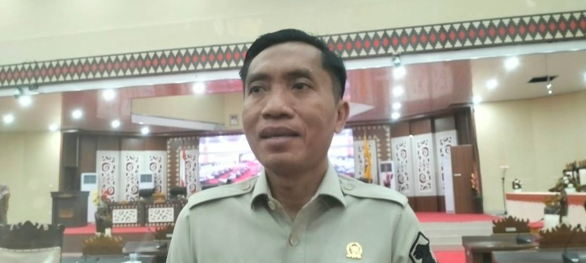 DPRD Bandar Lampung Minta Pengadaan Seragam Sekolah APBD 2026 Transparan, Ingatkan Jangan Ada Praktik Jualan Paksa di Sekolah