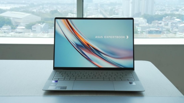 Review ASUS ExpertBook Ultra B9406CAA: Laptop 0,99 Kg dengan NPU 50 TOPS untuk Eksekutif