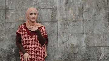 Cita Rahayu Tekuni Hobi Melukis di Rumah, Karya Alam Jadi Inspirasi Utama
