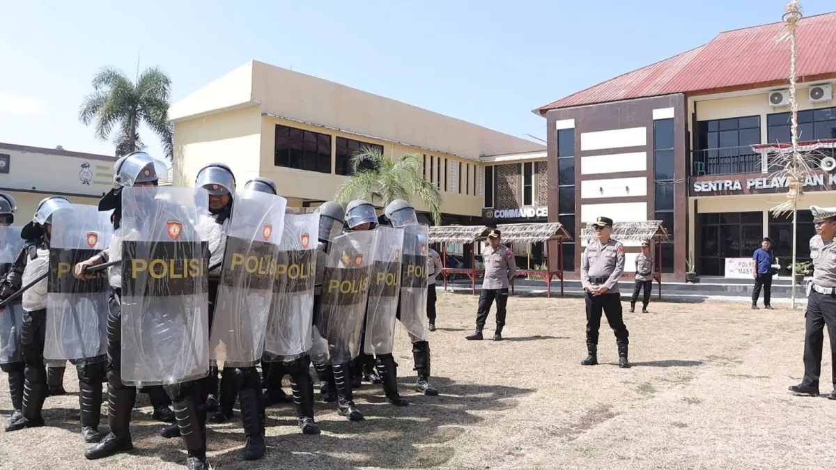 Kapolres Kotamobagu Turun Langsung Pantau Latihan Dalmas 30 Personel, Tekankan Sikap Humanis saat Tangani Massa
